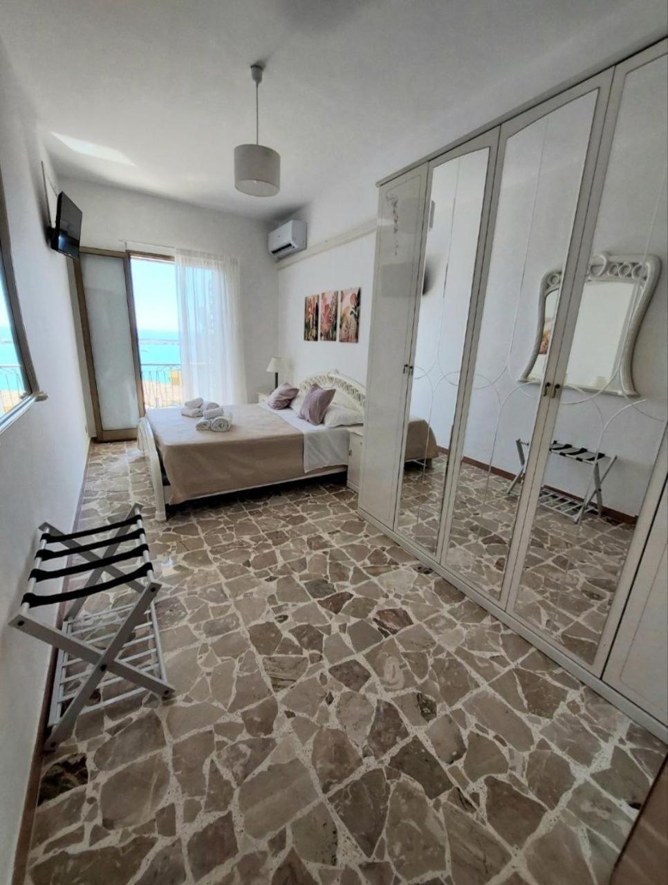 شقة A Casa Dei Nonni جيارديني ناكسوس المظهر الخارجي الصورة